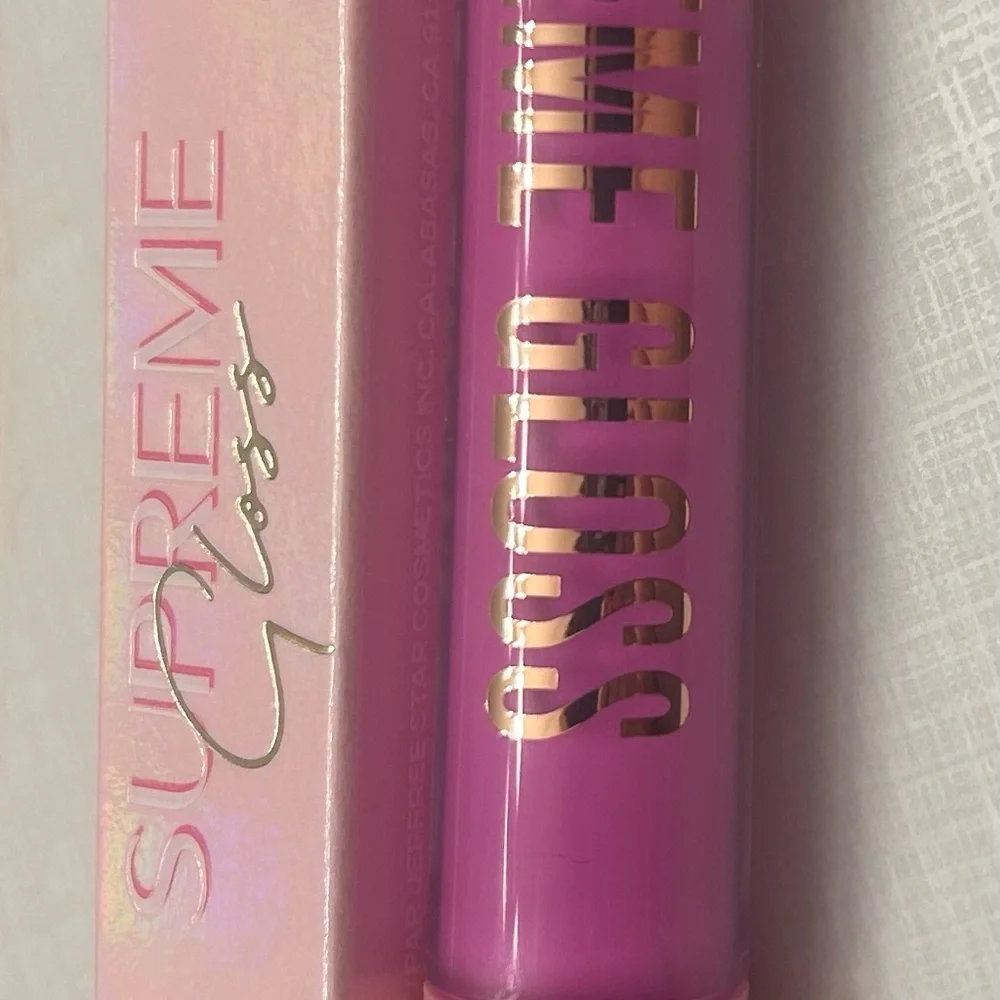 Jeffrey Star Supreme‎ Queen Gloss